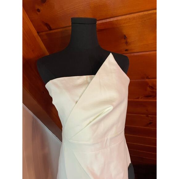 NWT Lulus Queen of the City Asymmetrical White Strapless Bodycon Dress sz L - Picture 4 of 9